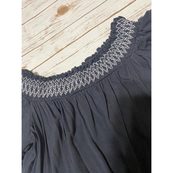 American Eagle Off The Shoulder Smocked Neck Top XS - Picture 3 of 5